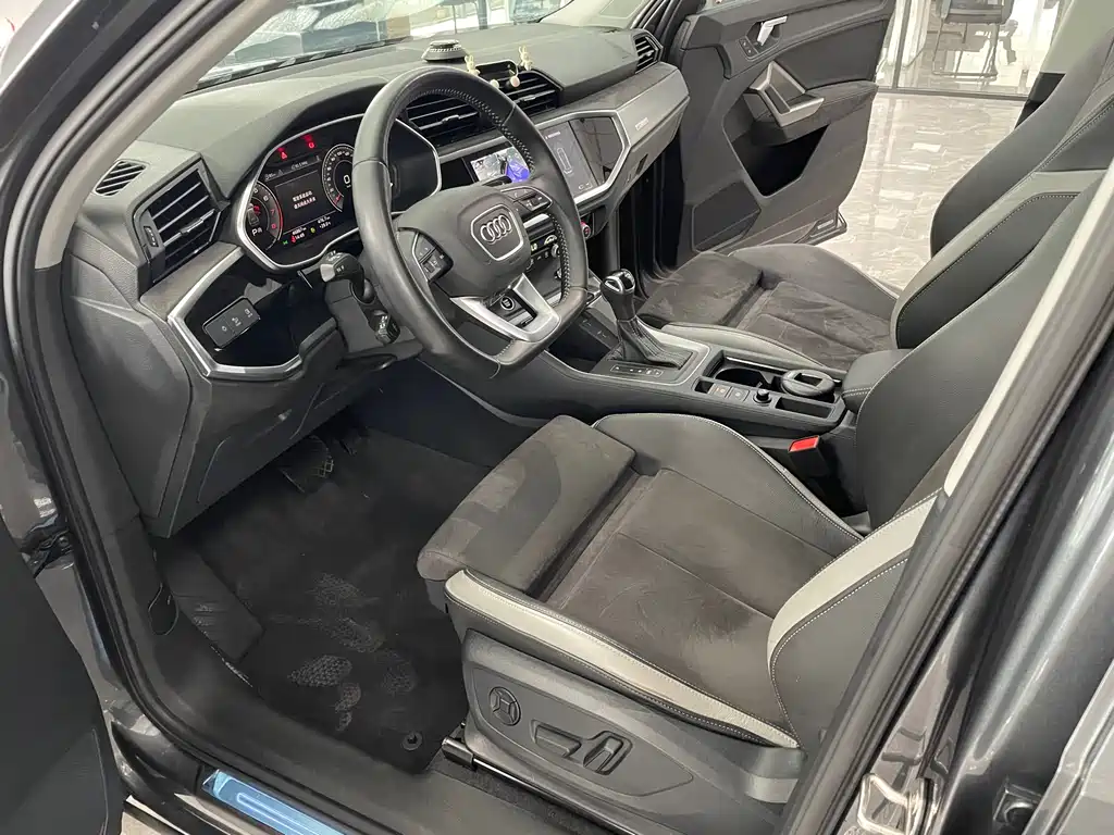 Audi Q3 2022