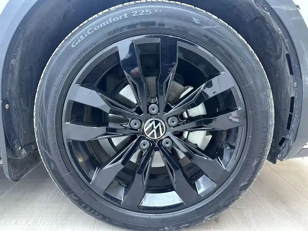 Volkswagen T-Roc 2022 — фото 9