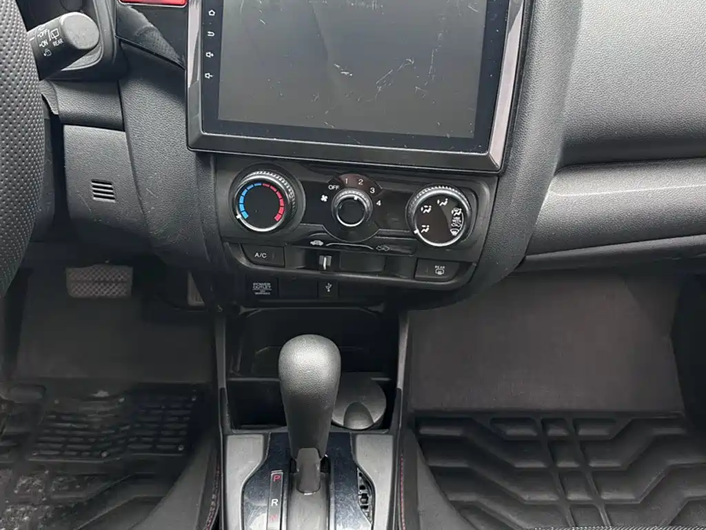 Honda Fit 2015