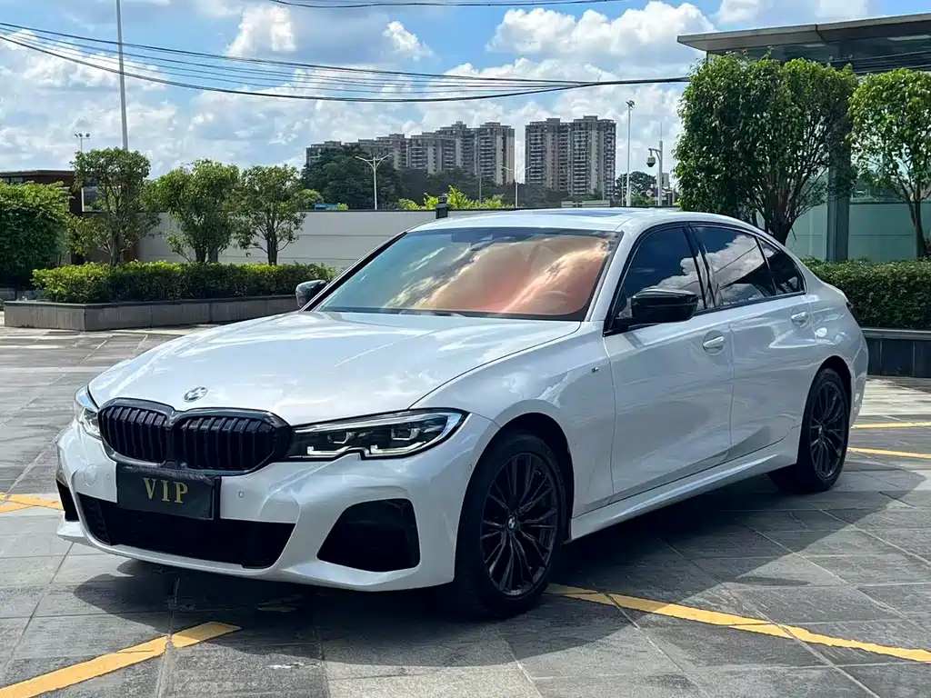 BMW 3 Series 2022