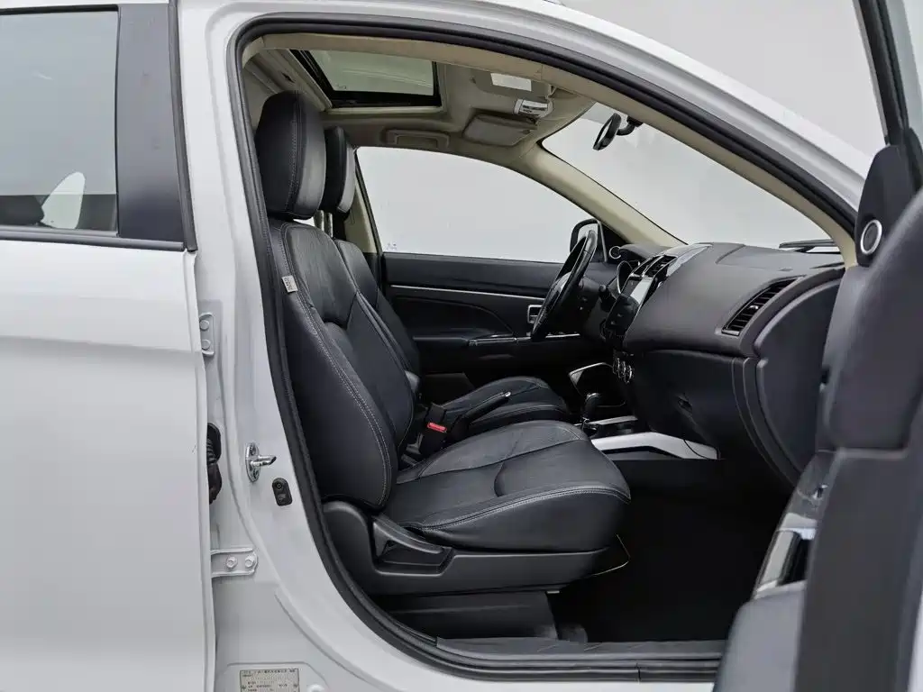 Mitsubishi Jinxuan ASX 2019 — фото 23