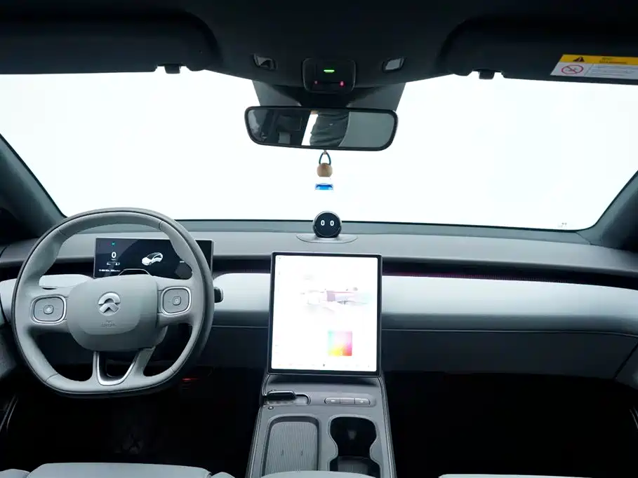 NIO ET5T 2024