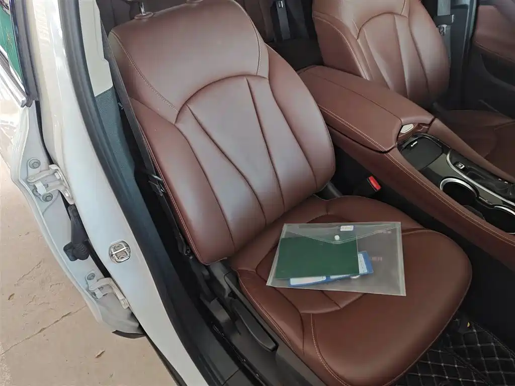 Buick Envision Plus 2019 — фото 25