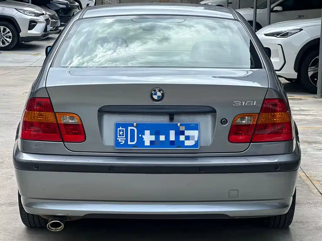 BMW 3 Series 2005 — фото 9