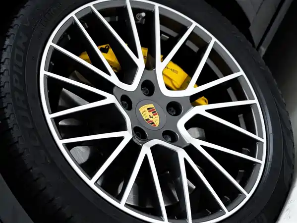 Porsche Cayenne 2019