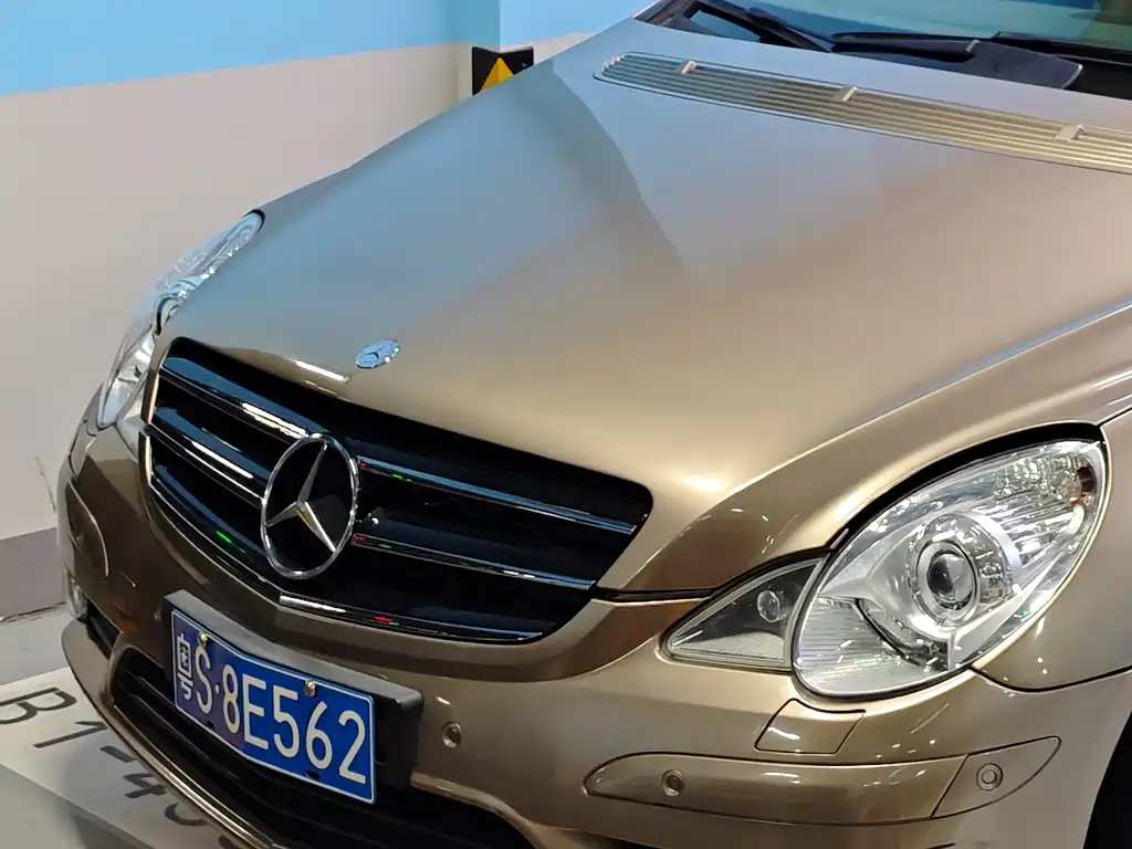 Mercedes-Benz R-Class 2010 — фото 4