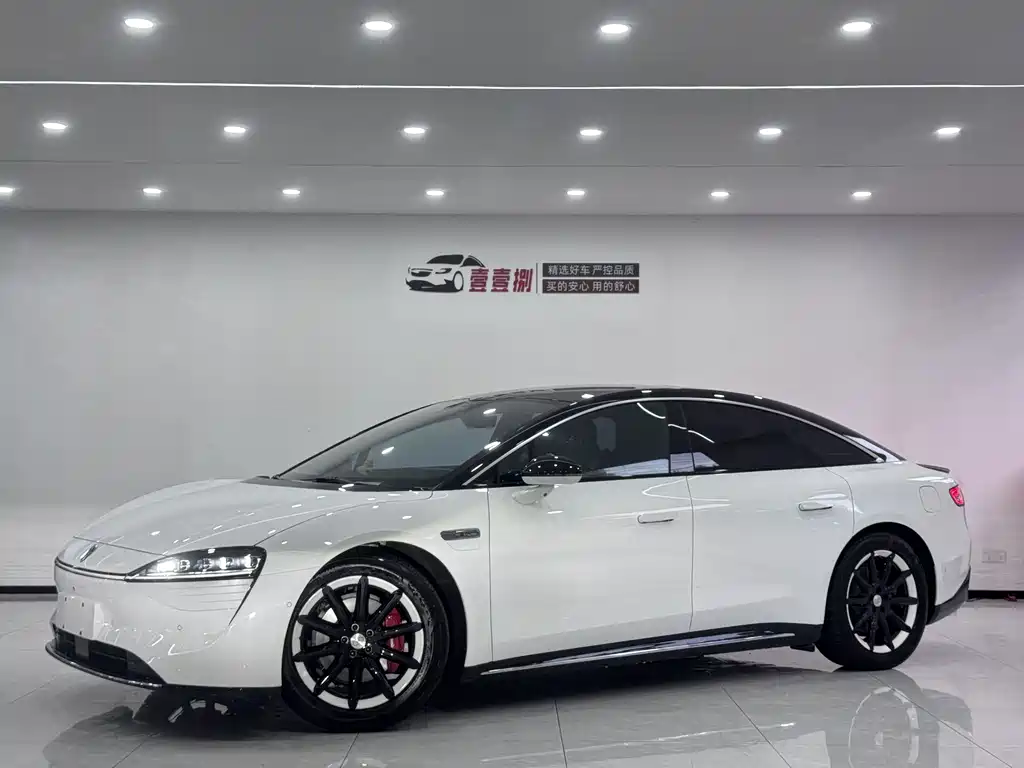 Luxeed Zhijie S7 2024