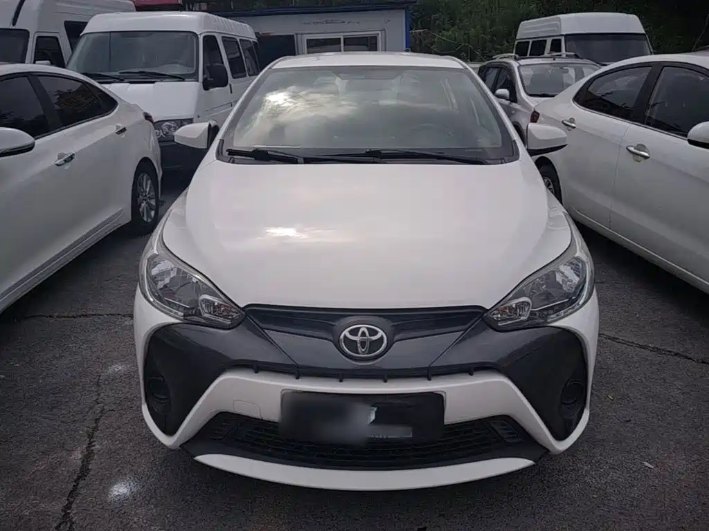 Toyota Yaris L 2017