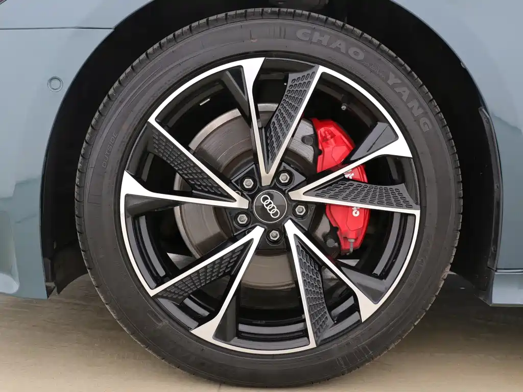 Audi A7 2021 — фото 12
