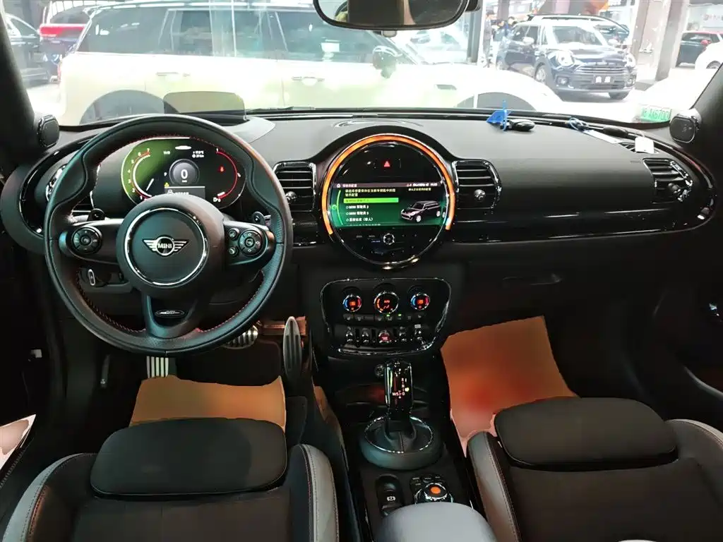 MINI JCW Clubman 2021 — фото 10