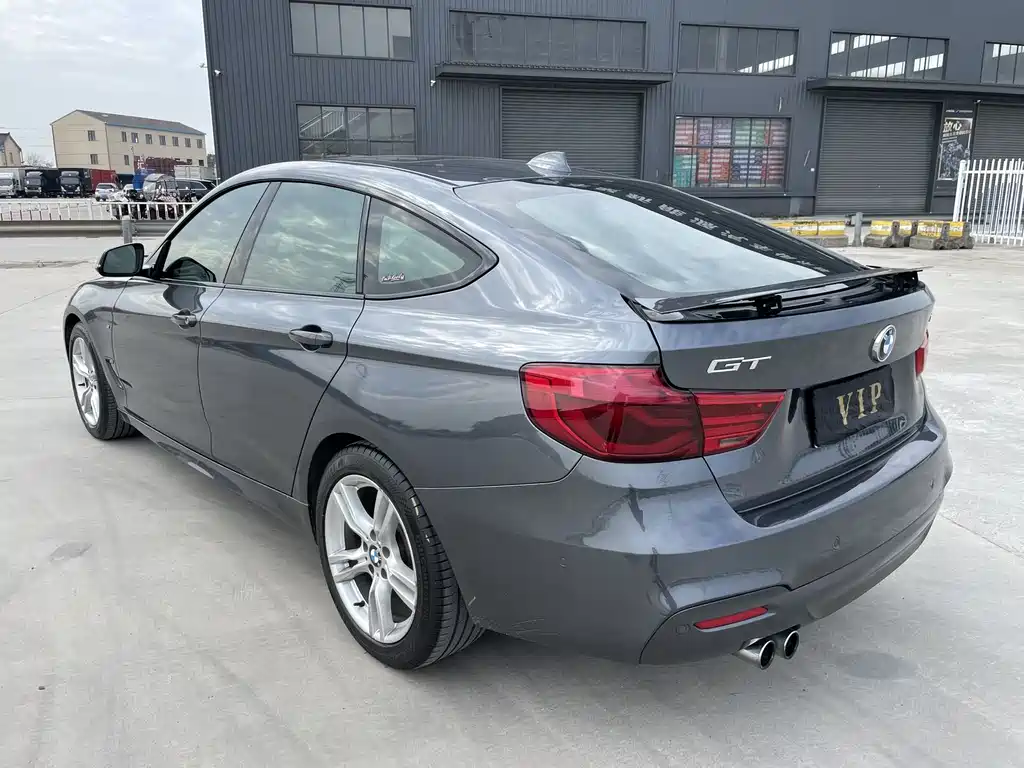 BMW 3 Series GT 2018 — фото 28