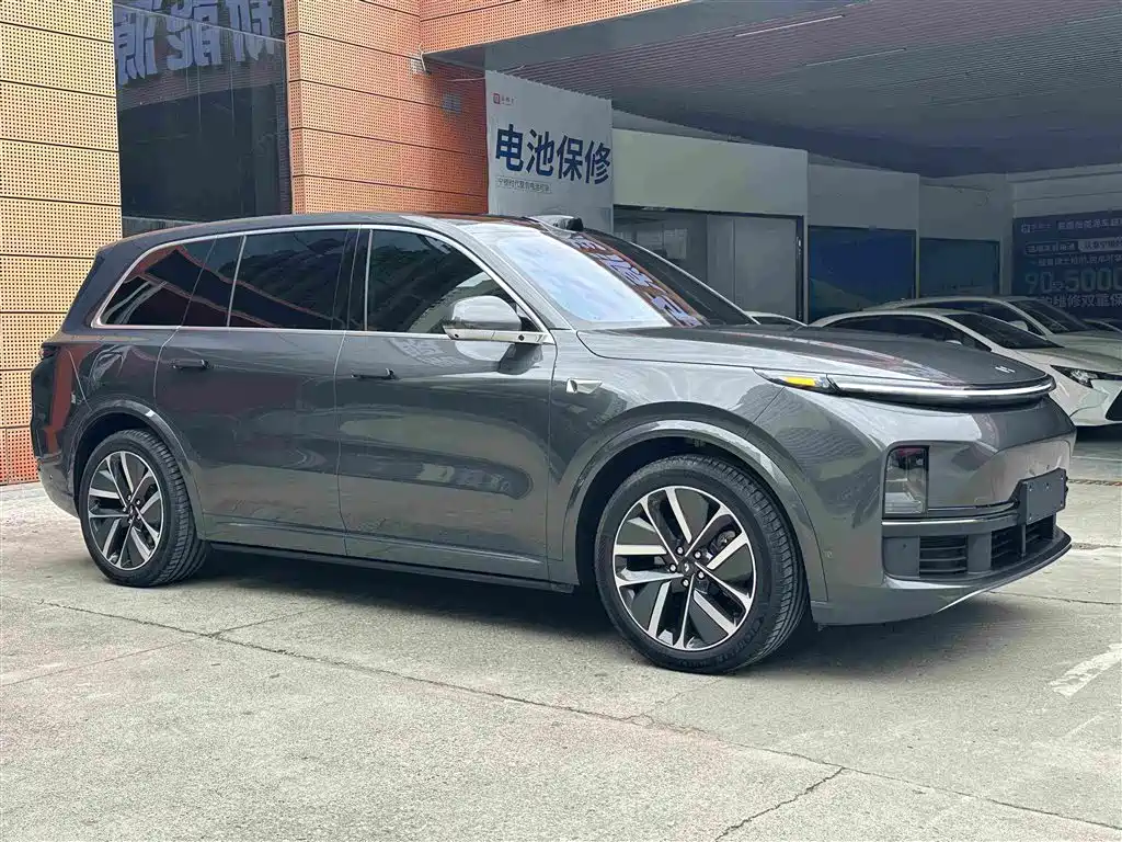Li Auto Li L9 2024