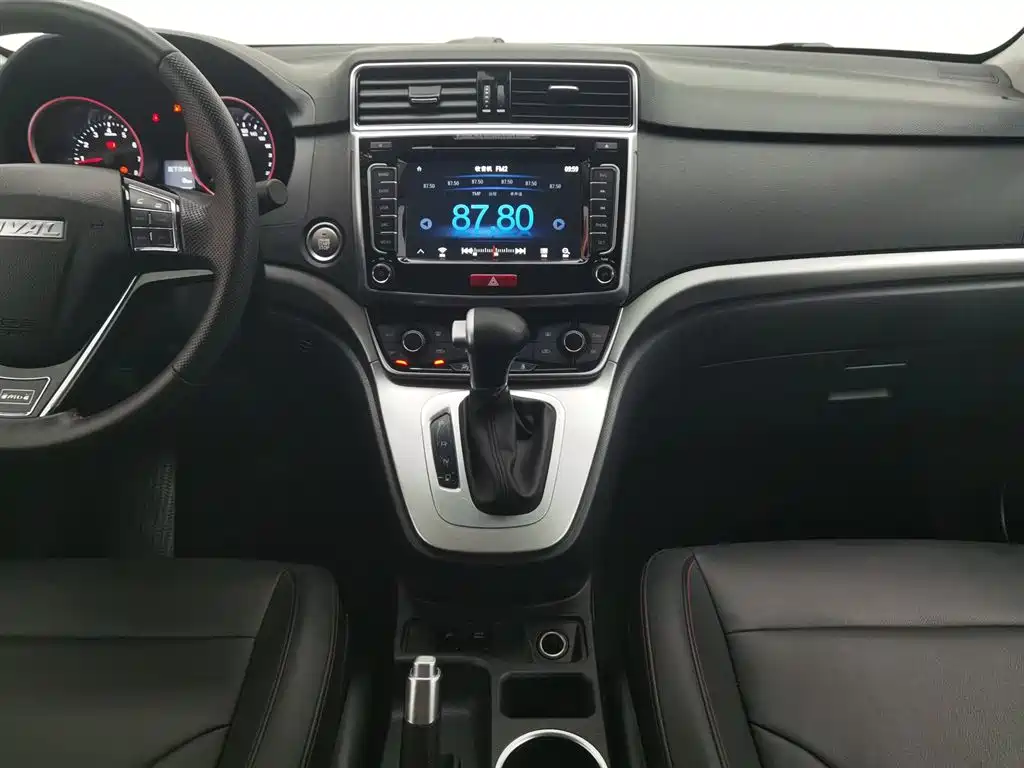 Haval M6 2019 — фото 12
