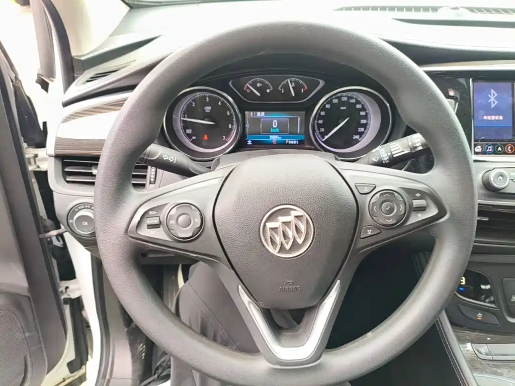 Buick Envision Plus 2020 — фото 11