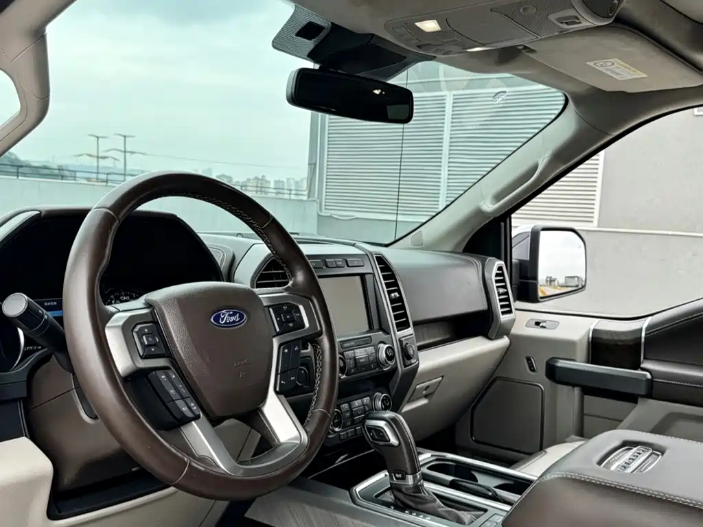 Ford F-150 Raptor 2021