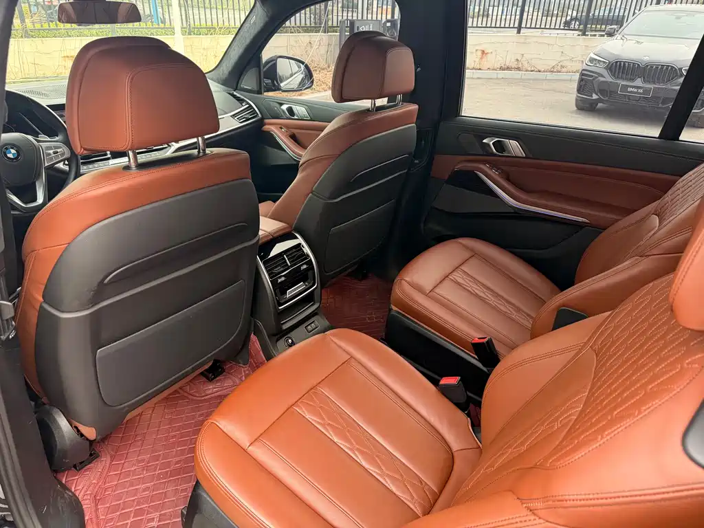 BMW X7 2023 — фото 15