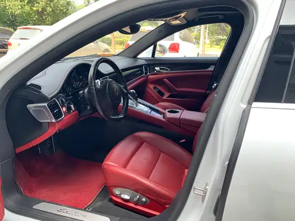 Porsche Panamera 2016