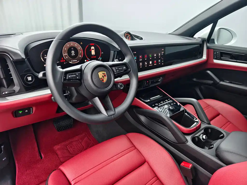 Porsche Cayenne 2025