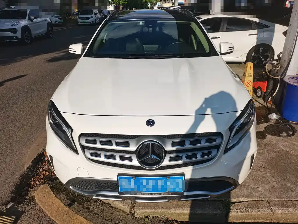 Mercedes-Benz GLA 2017 — фото 2