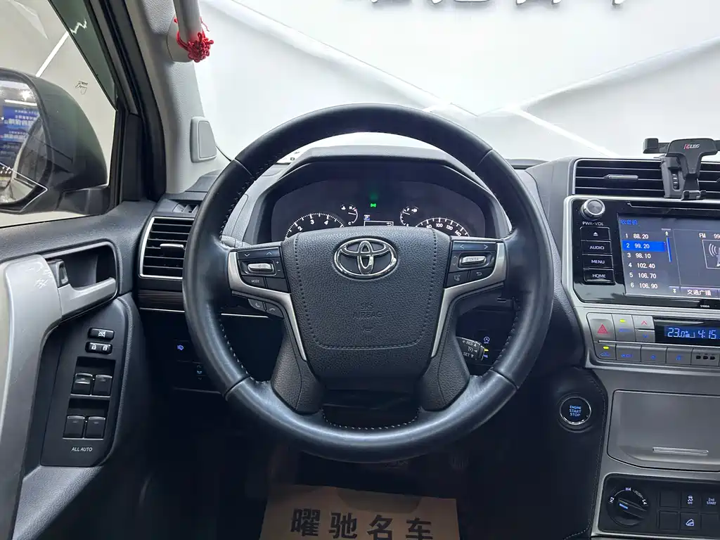 Toyota Prado 2019 — фото 12