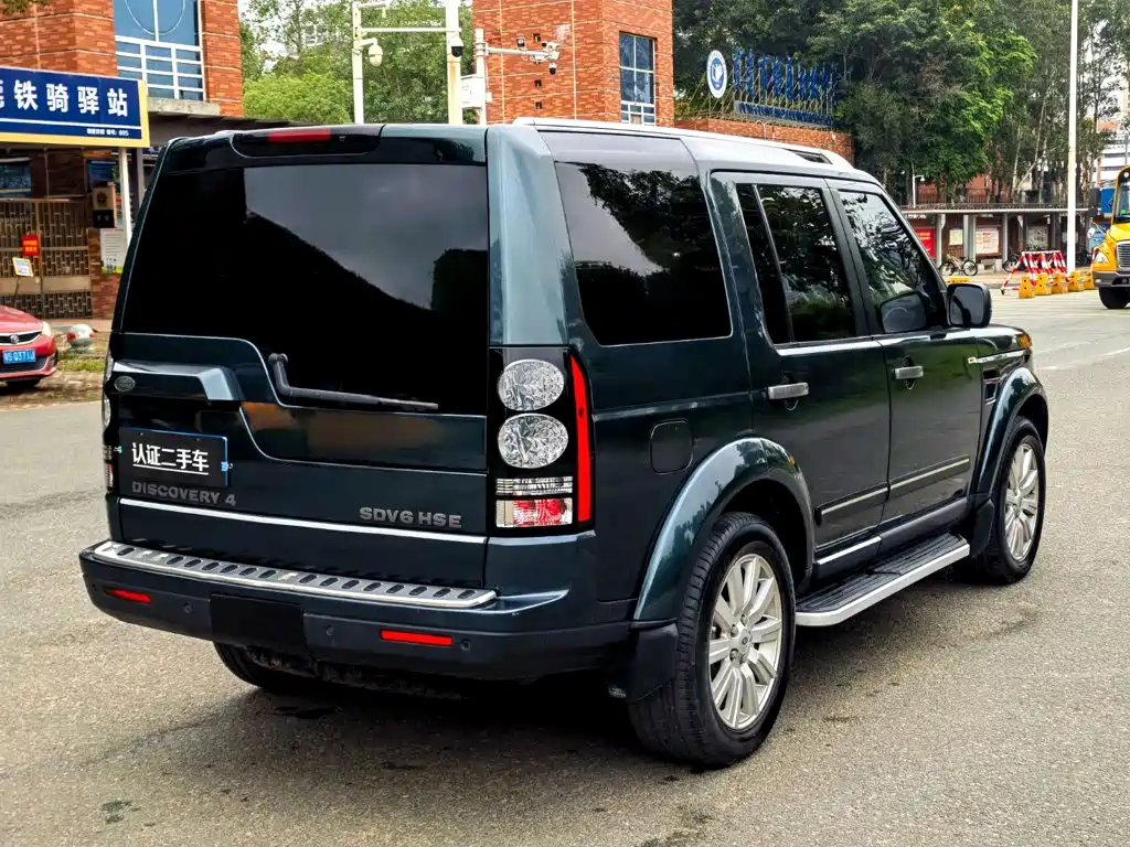 Land Rover Discovery 2013 — фото 7