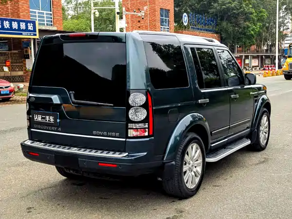 Land Rover Discovery 2013