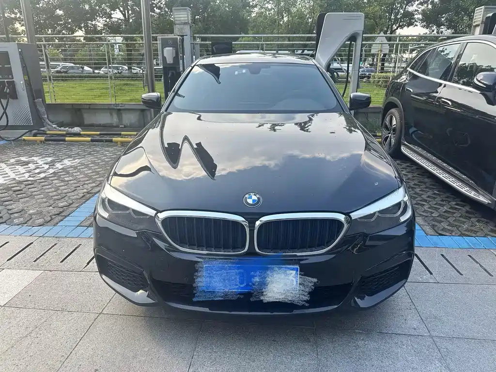 BMW 5 Series 2020