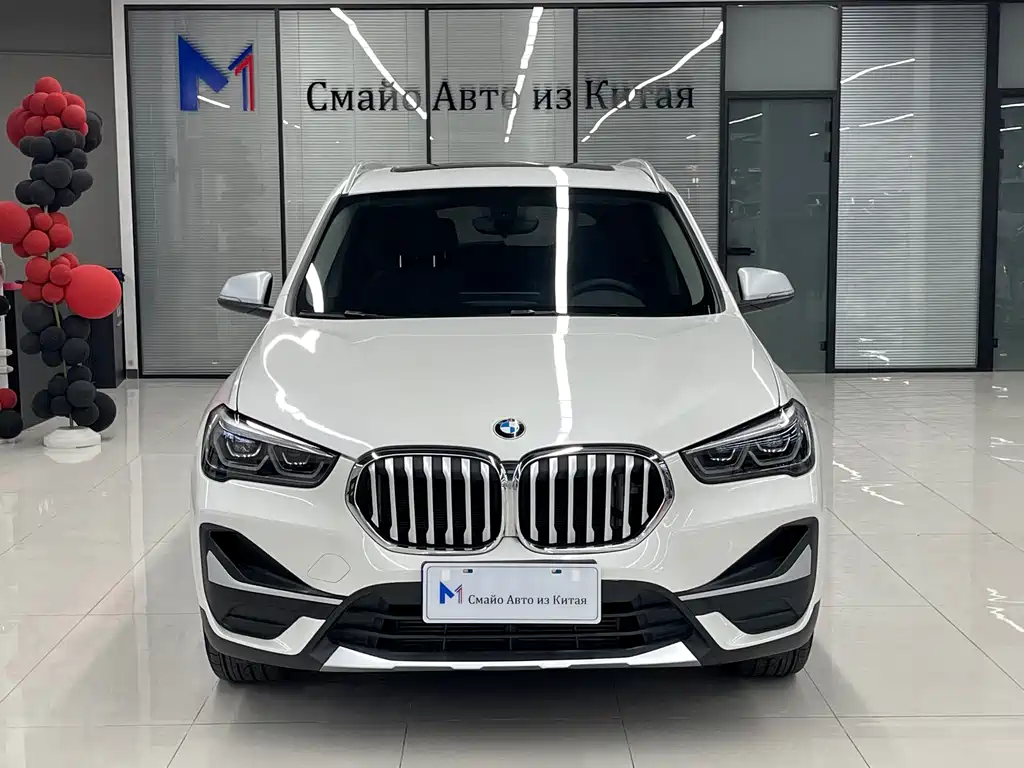 BMW X1 2022 — фото 1