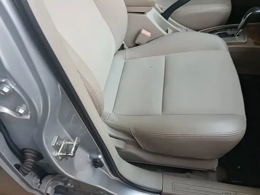 Buick Excelle 2015 — фото 25