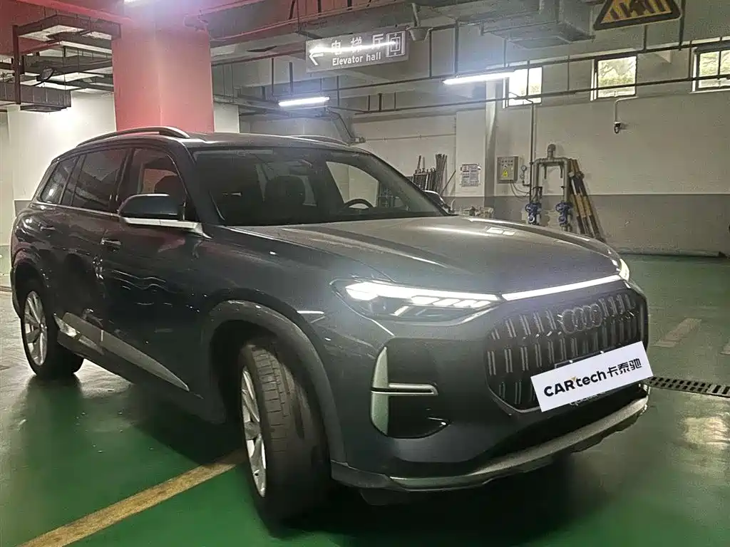 Audi Q6 2024