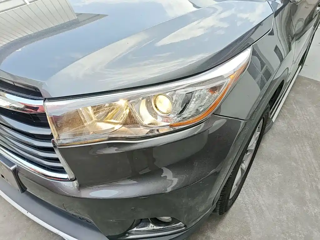 Toyota Highlander 2015 — фото 24