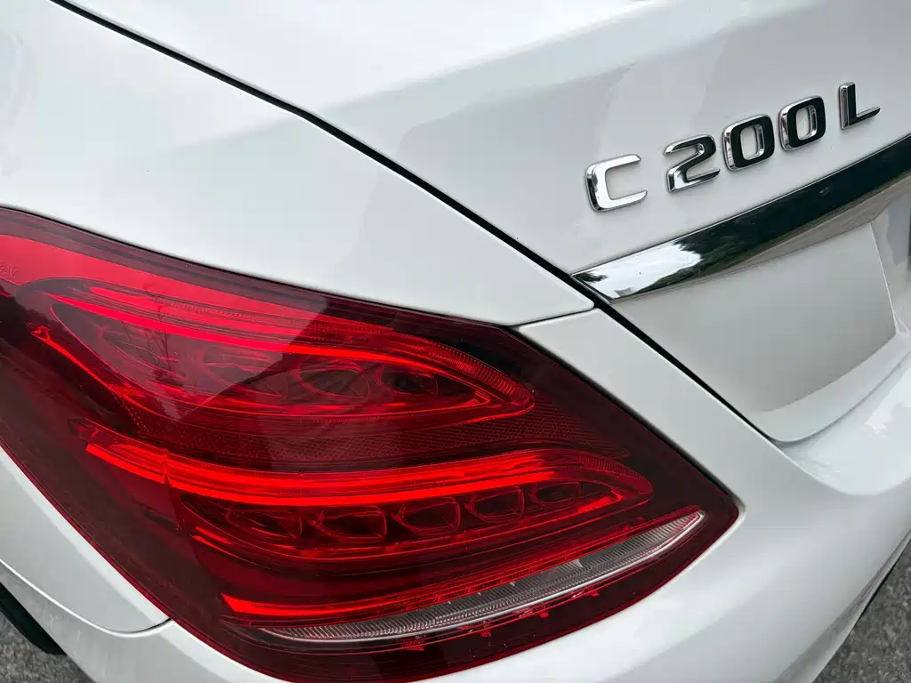 Mercedes-Benz C-Class 2018 — фото 25