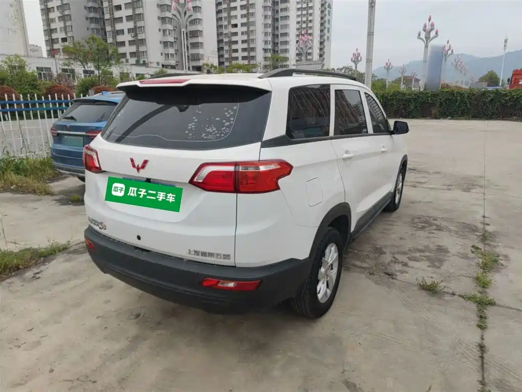 Wuling Hongguang S3 2019 — фото 7