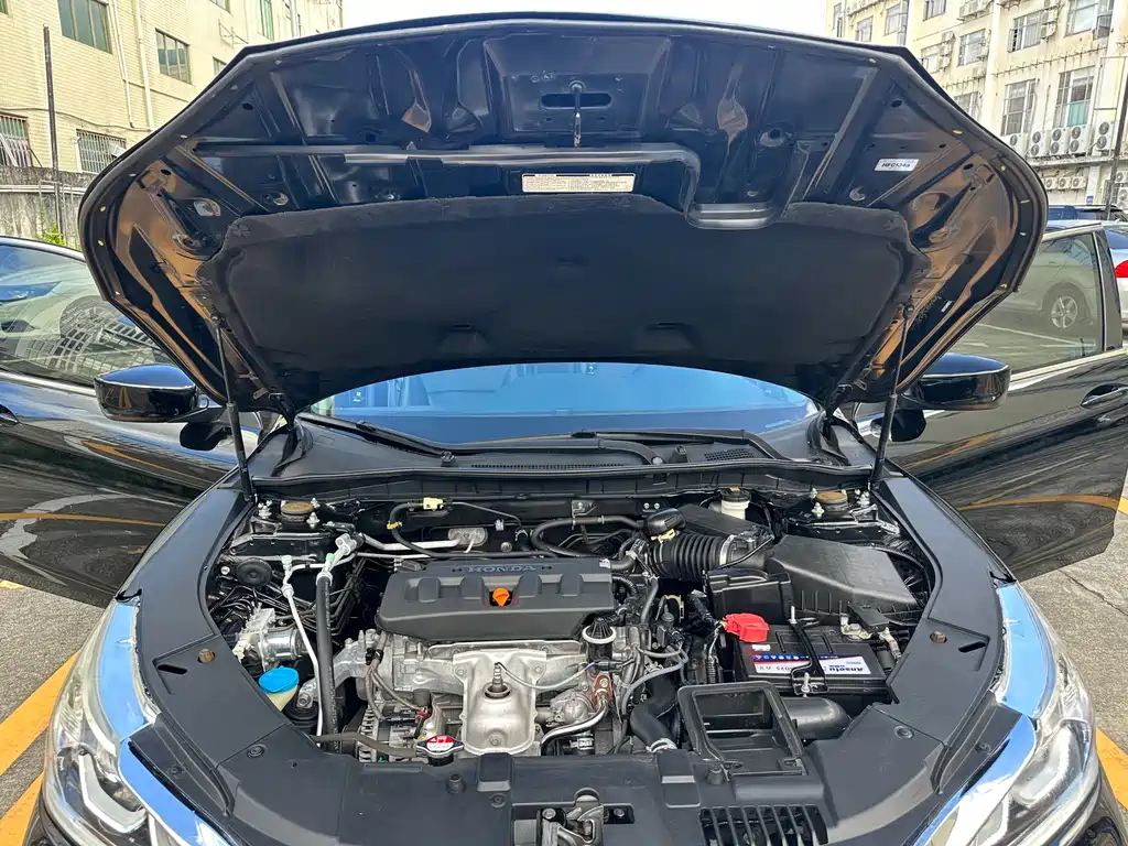 Honda Accord 2017 — фото 17