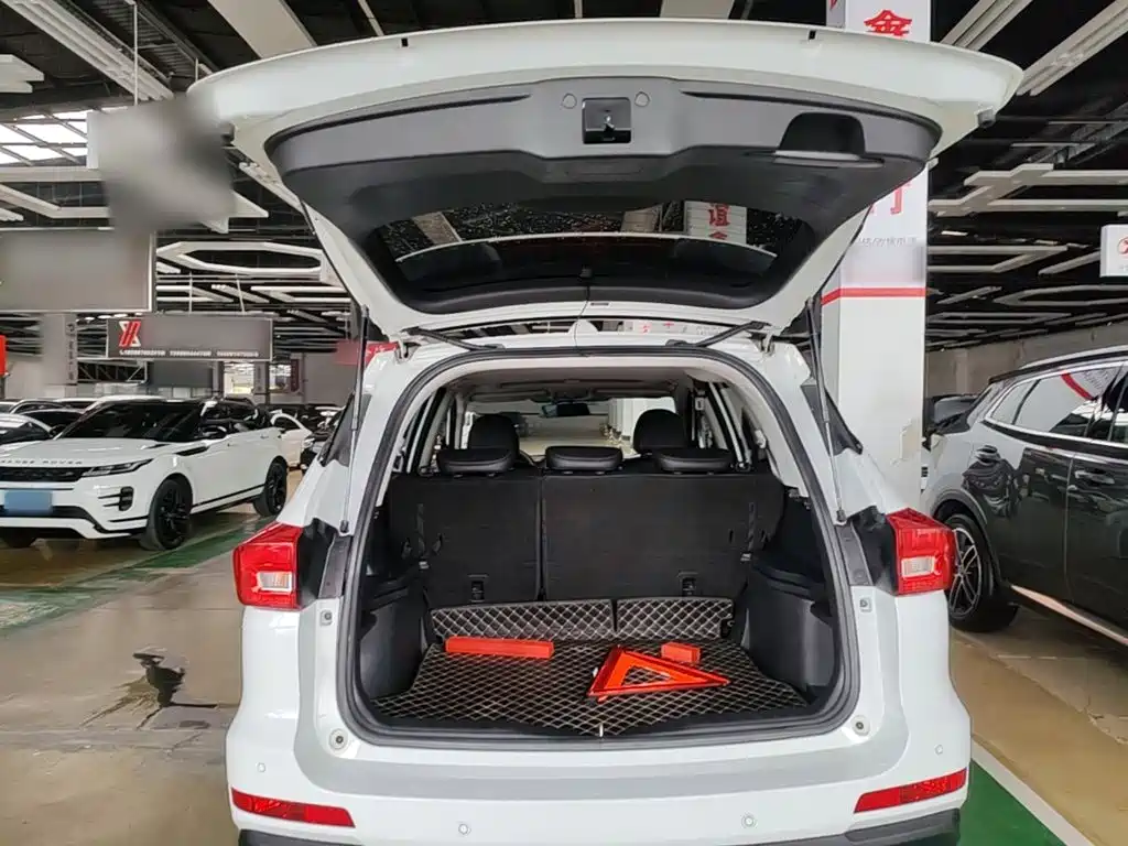 Haval M6 2020 — фото 19