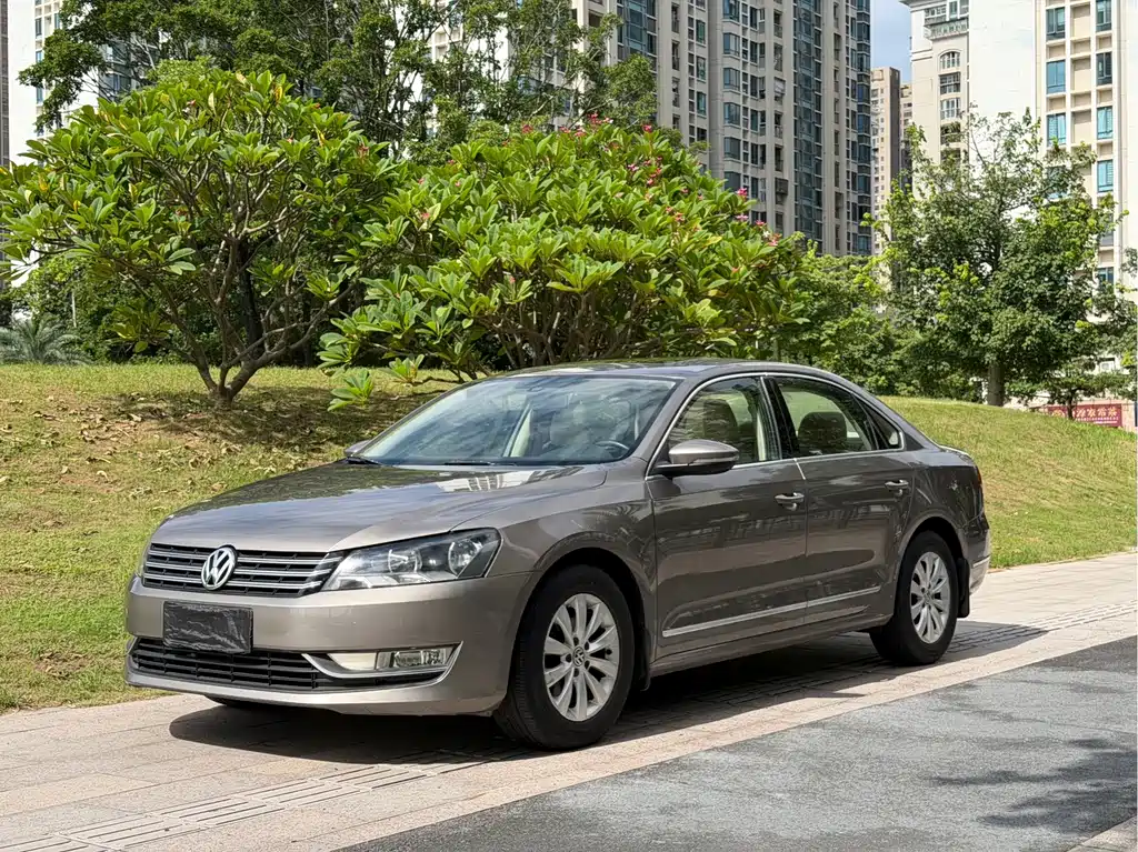 Volkswagen Passat 2012