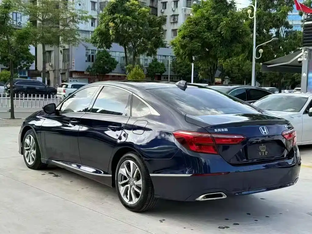 Honda Inspire 2020
