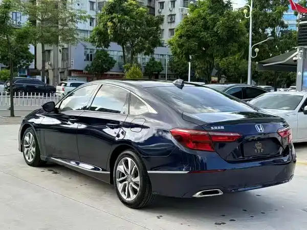 Honda Inspire 2020