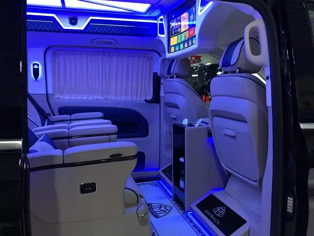 Mercedes-Benz Vito 2021 — фото 16