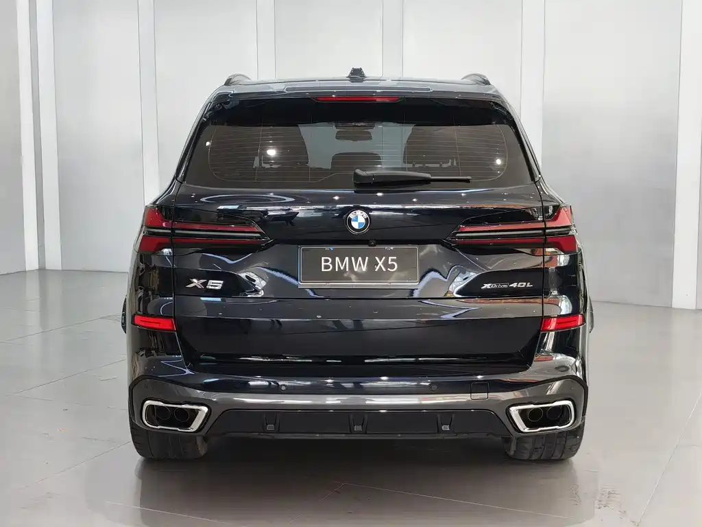 BMW X5 2024
