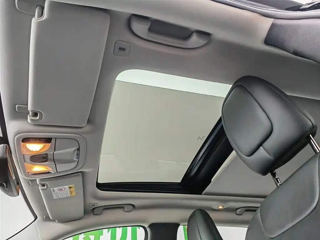 Jeep Cherokee 2020 — фото 14