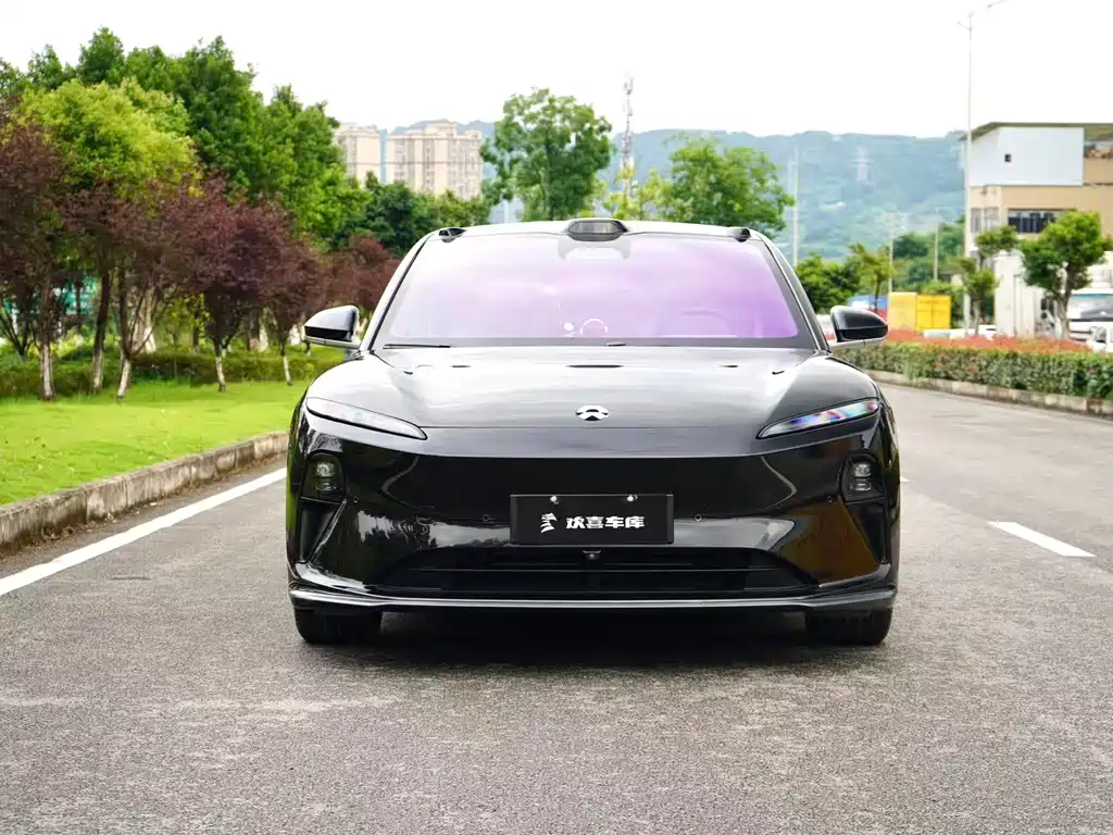 NIO ET5T 2024