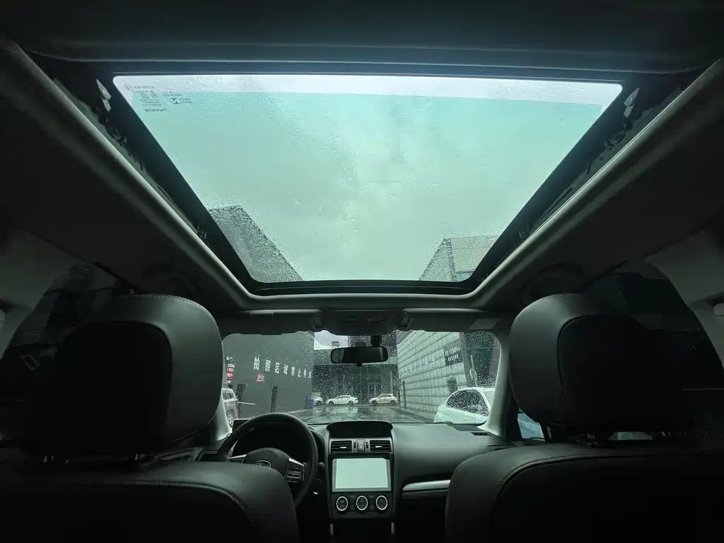 Subaru Forester 2014 — фото 13