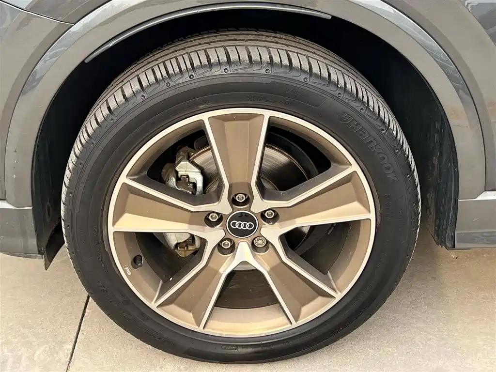 Audi Q2L 2022