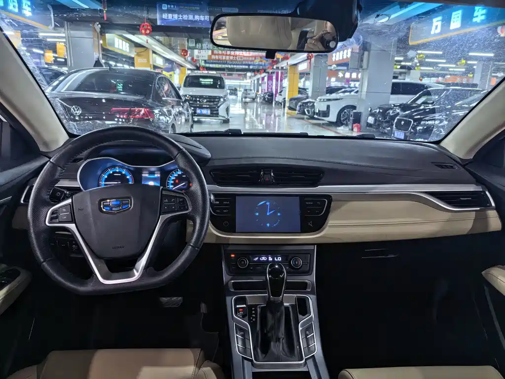 Geely Emgrand 2018