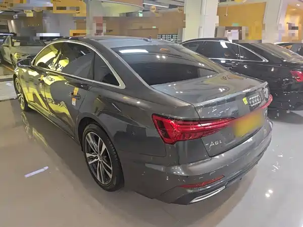 Audi A6L 2023