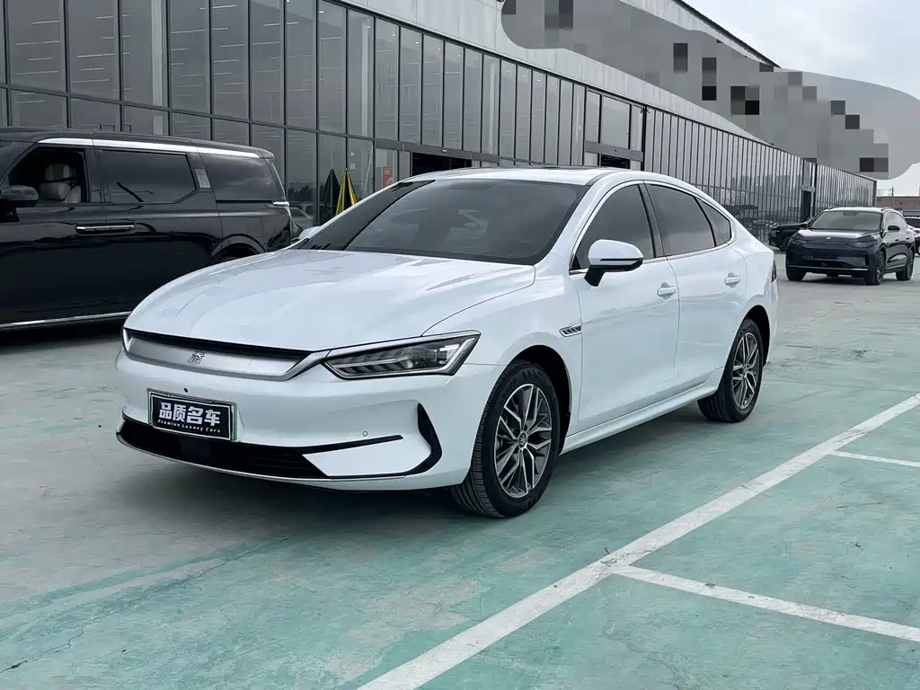 BYD Qin PLUS 2024 — фото 1