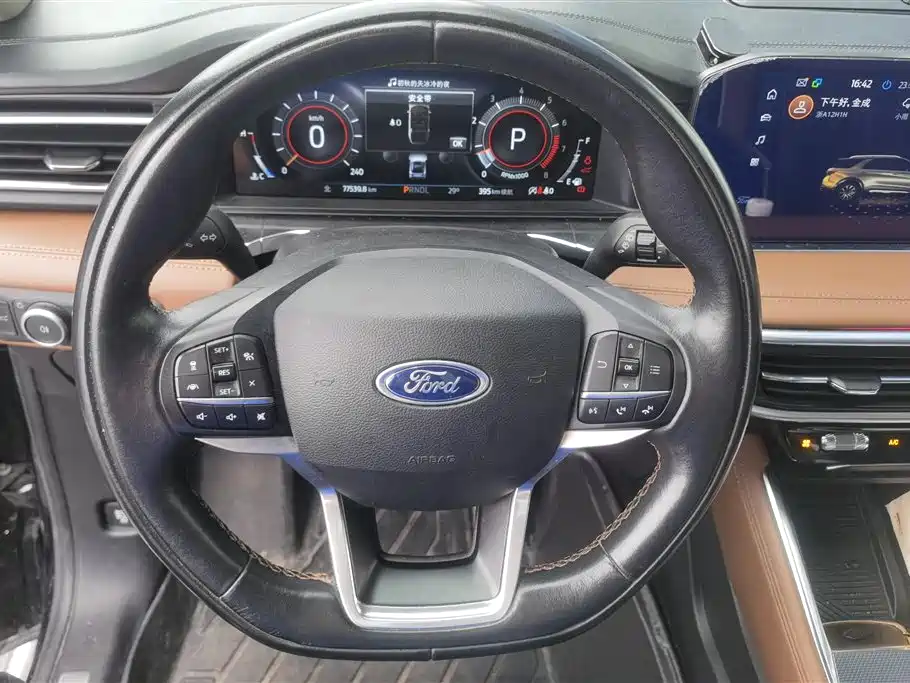 Ford Explorer 2024 — фото 15