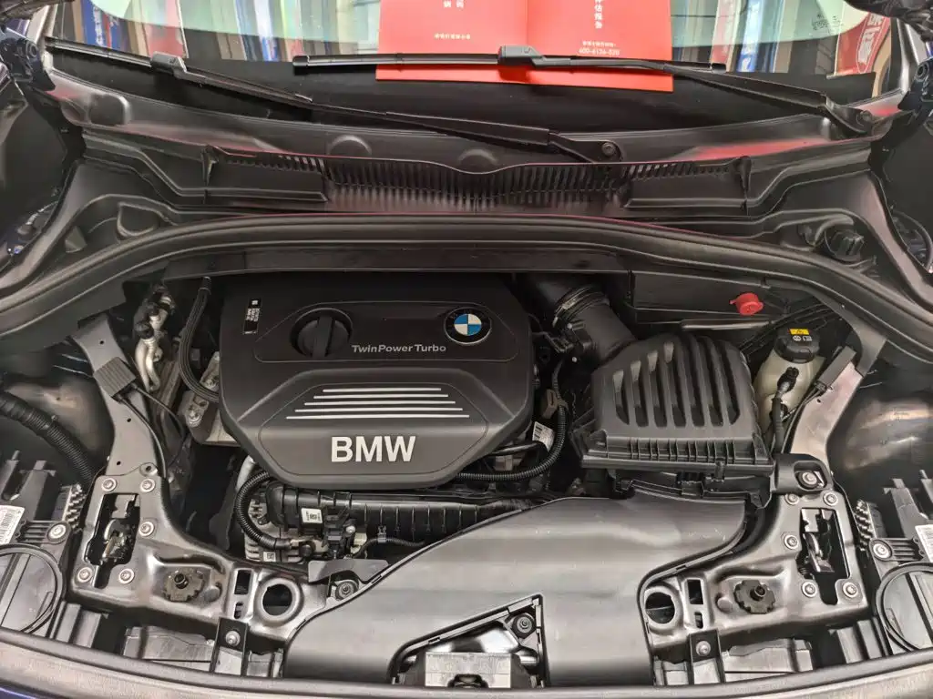 BMW 2 Series Station Wagon 2017 — фото 23