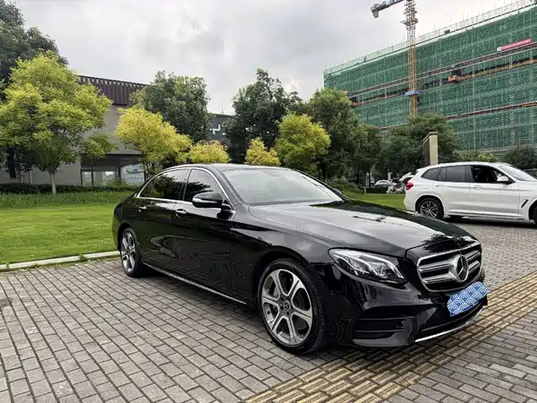Mercedes-Benz E-Class 2018